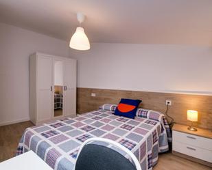 Bedroom of Apartment to share in  Zaragoza Capital