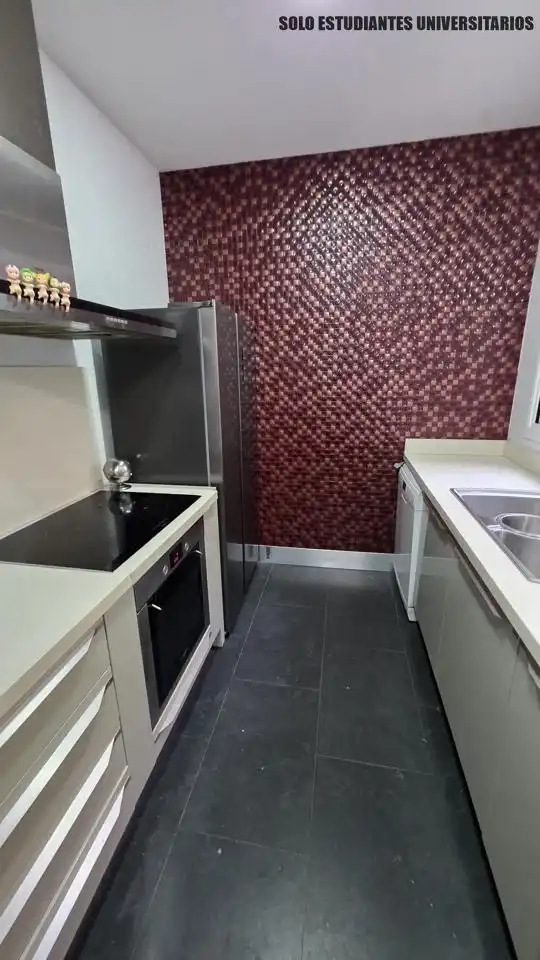 Cocina de Planta baja para compartir en Terrassa con Aire acondicionado, Calefacción y Terraza