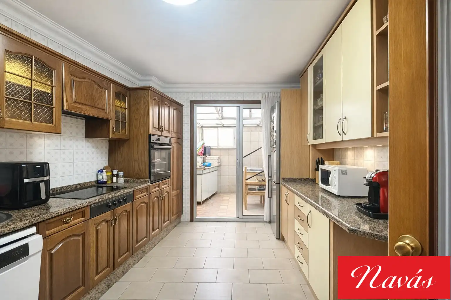 Kitchen of Flat for sale in Vigo   with Heating, Parquet flooring and Storage room