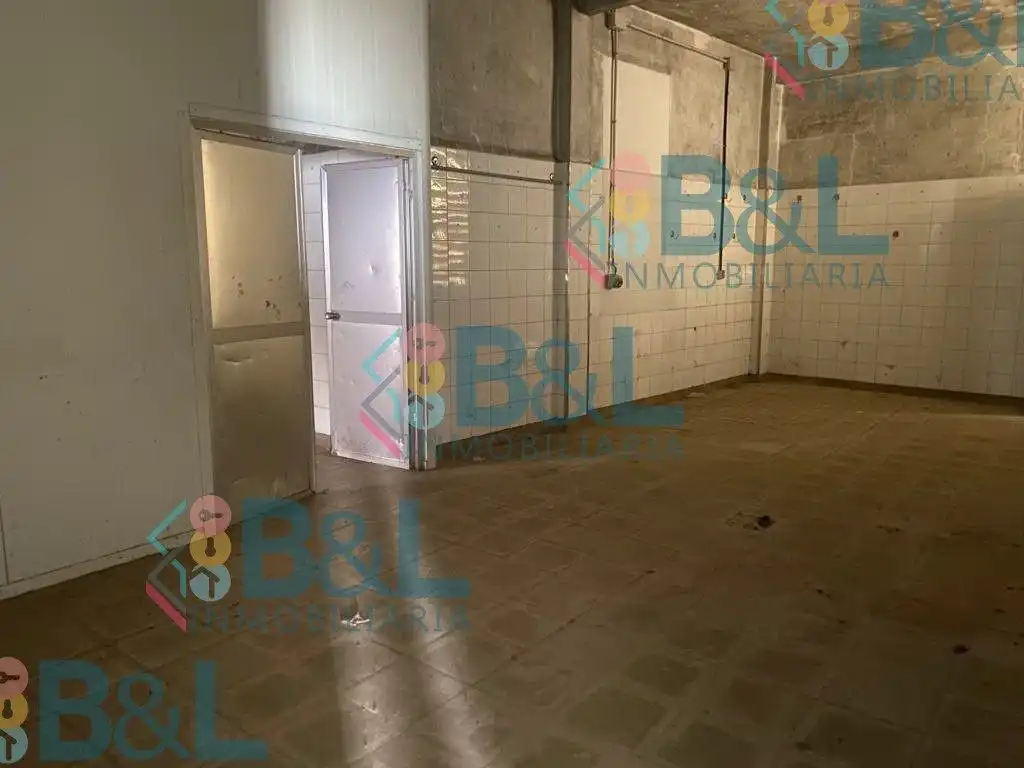 Industrial buildings for sale in Jabugo