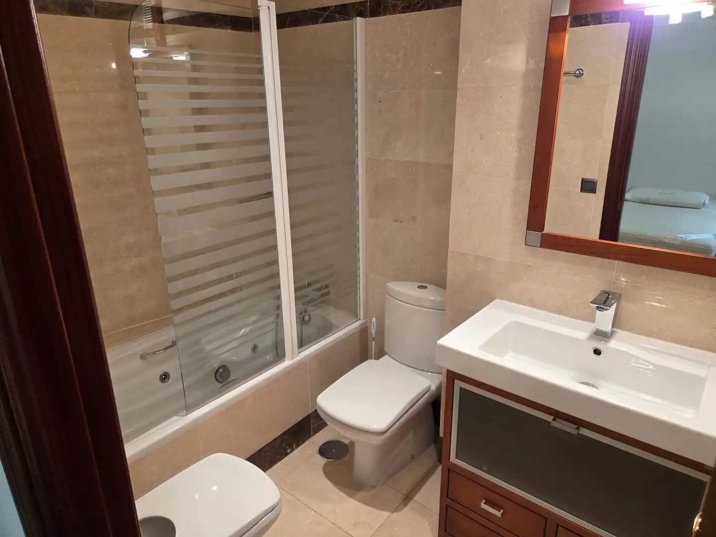 Baño de Piso de alquiler en Rincón de la Victoria con Aire acondicionado, Terraza y Trastero