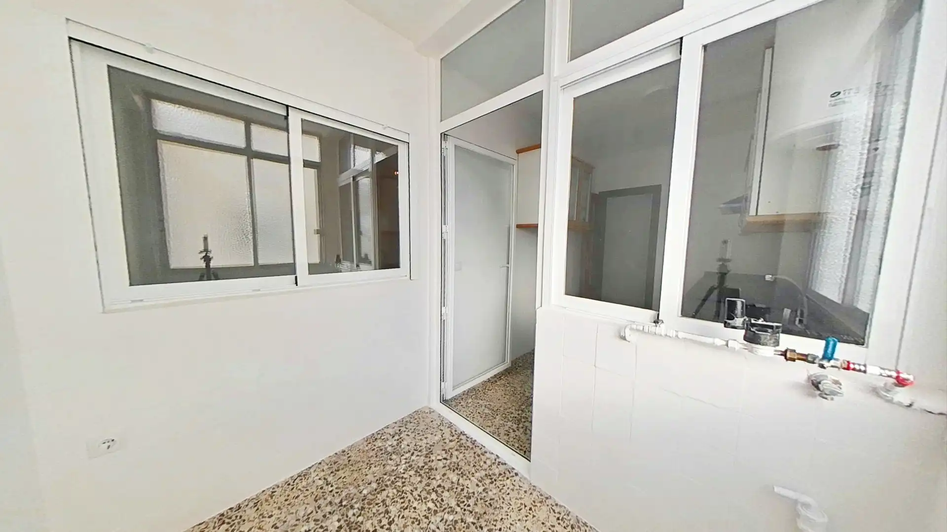 Flat for rent in Carolinas Bajas