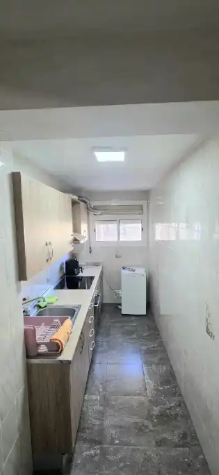 Cuina de Pis en venda en Jaén amb Moblat i Balcó