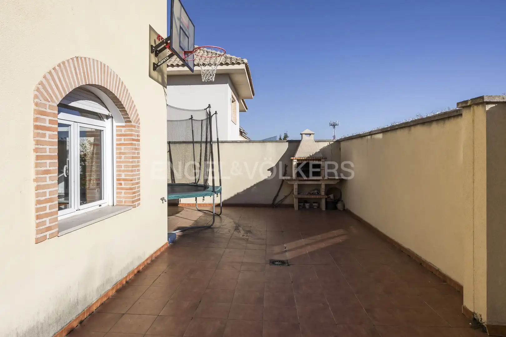 Houses for sale in Calle Otoño, Rejas