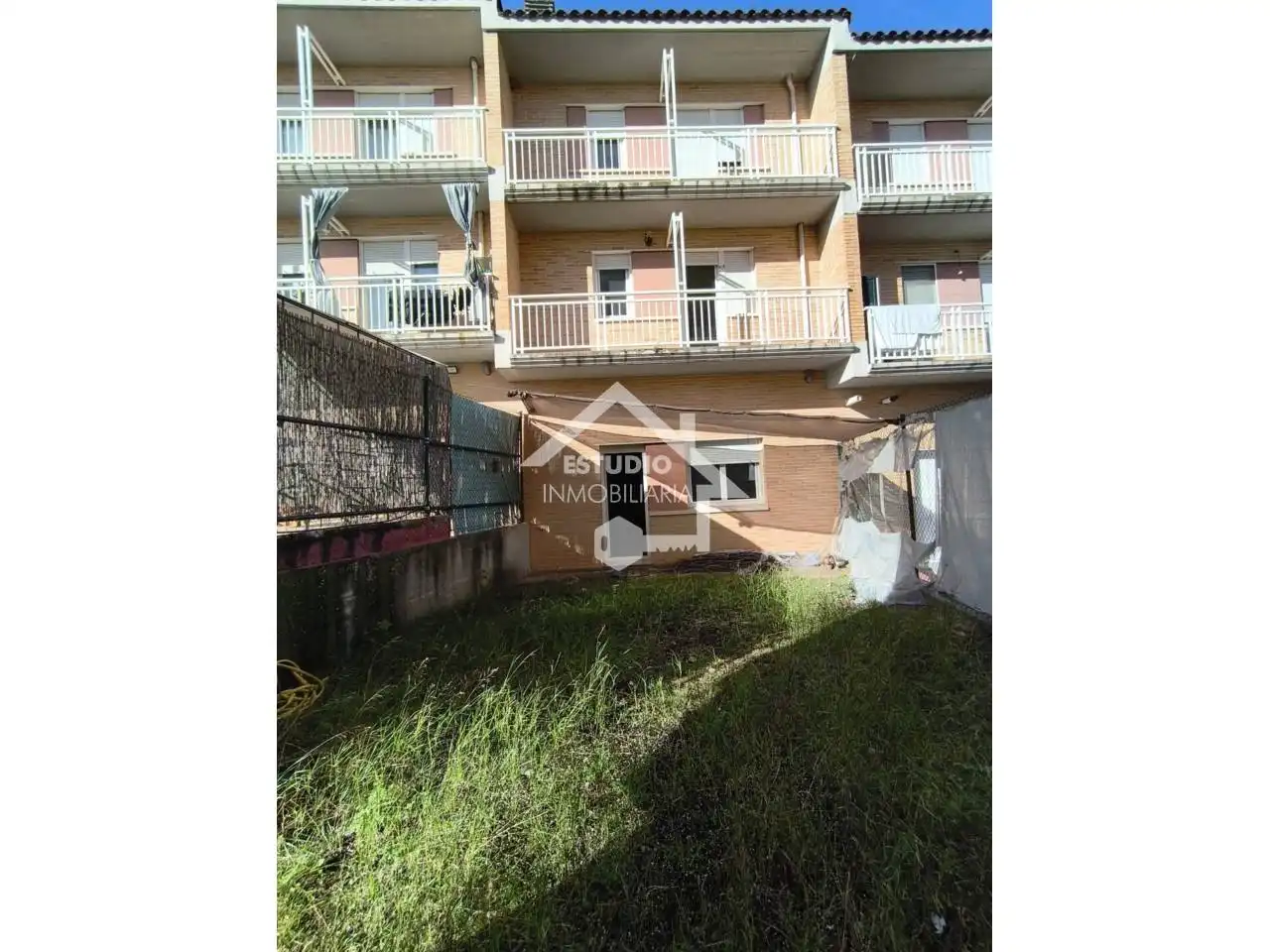 Jardín de Casa adosada en venta en Mendavia con Calefacción, Jardín privado y Parquet
