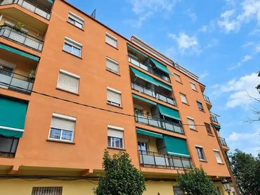 Piso con balcón en venta en Carrer de Larrard