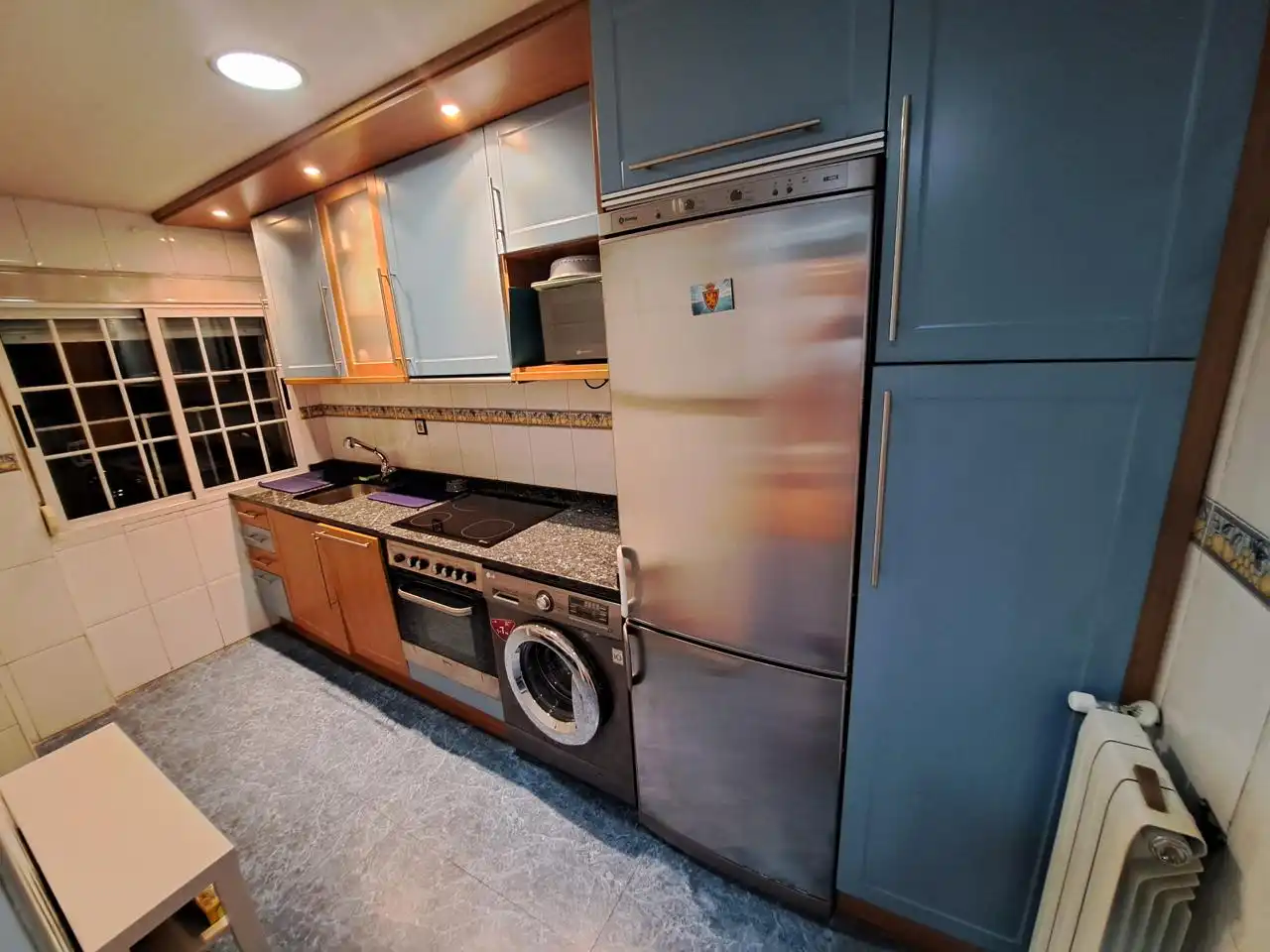 Kitchen of Flat for sale in Zaragoza  with Air Conditioner, Heating and Parquet flooring