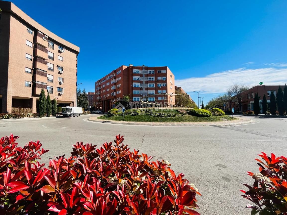Vista exterior de Piso en venta en Torrejón de Ardoz con Calefacción