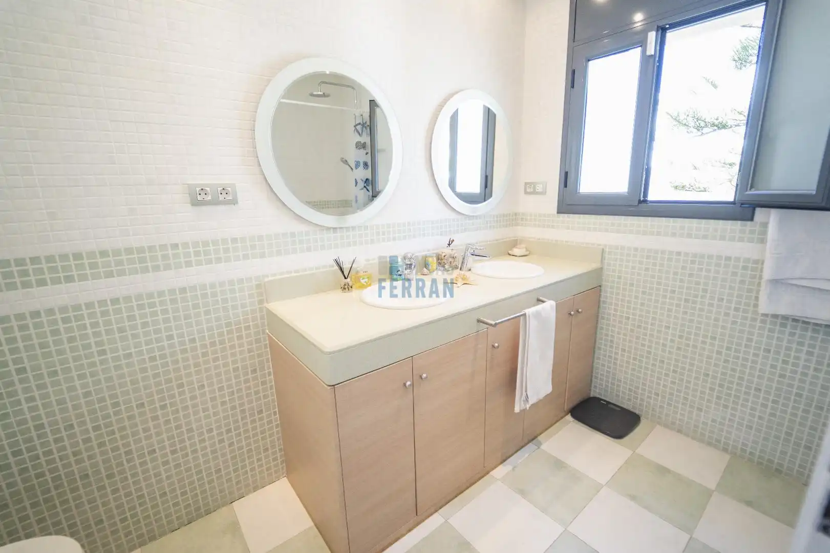 Baño de Casa o chalet en venta en El Vendrell con Calefacción, Parquet y Terraza