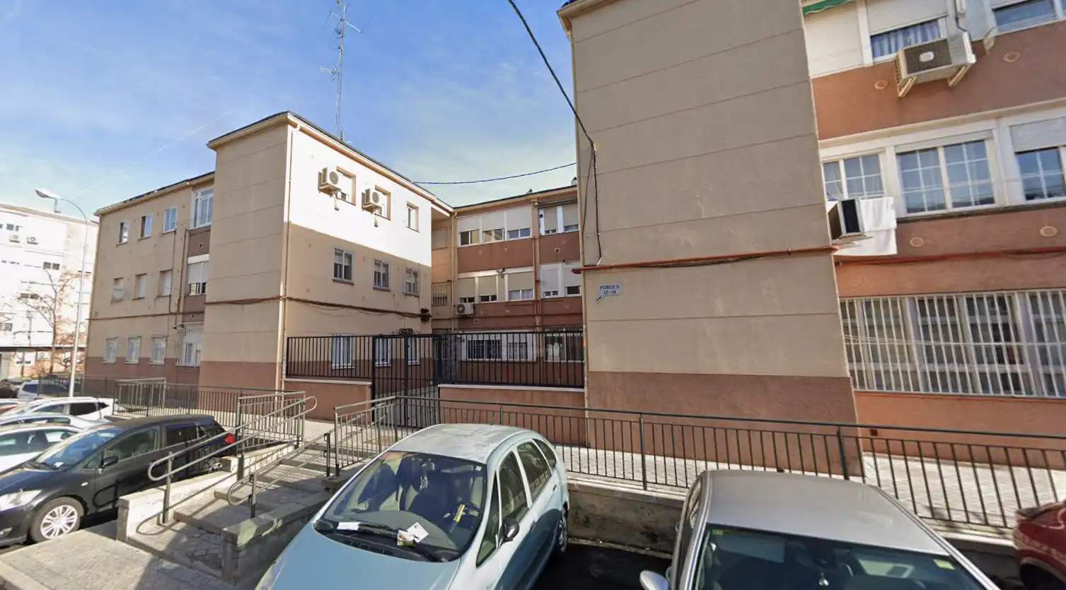 Vista exterior de Pis en venda en Madrid