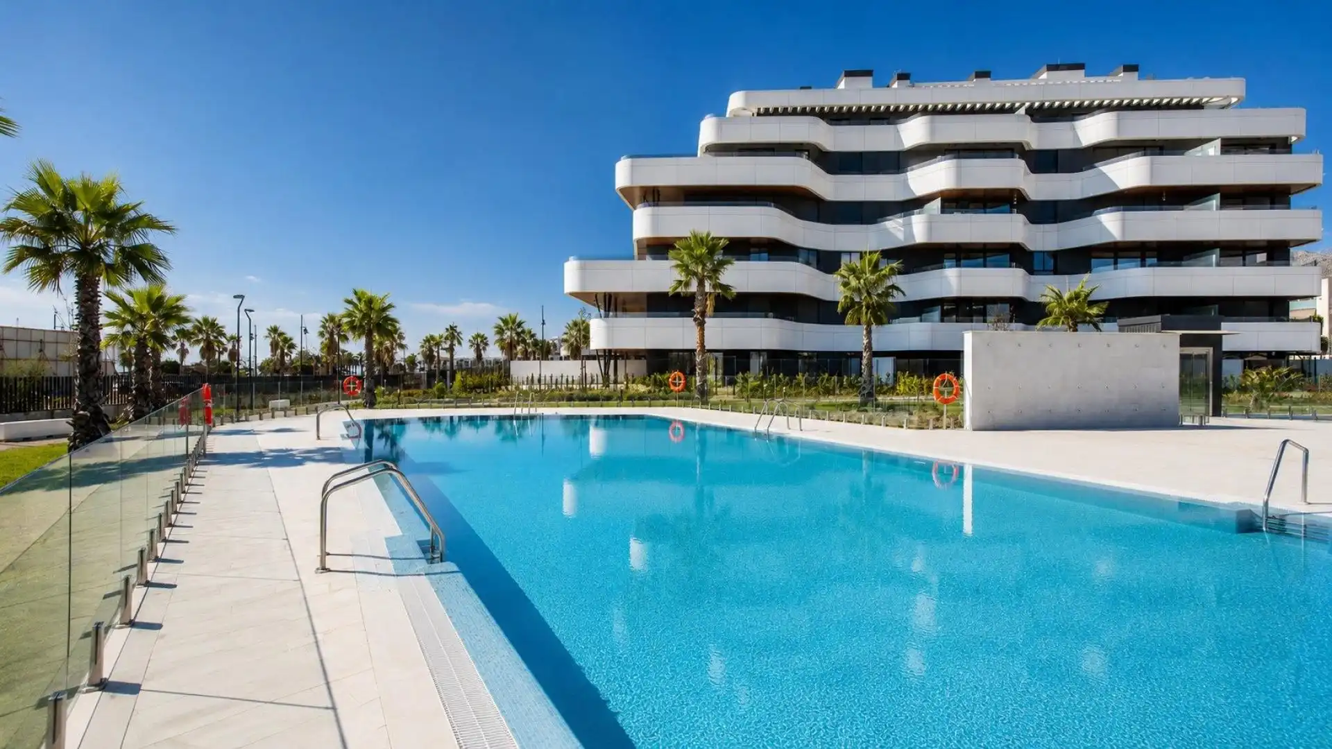 Àtic amb piscina en venda a Los Álamos