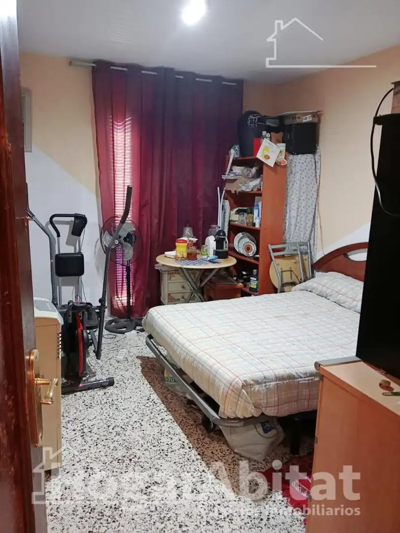 Habitación de Piso en venta en Alzira con Balcón