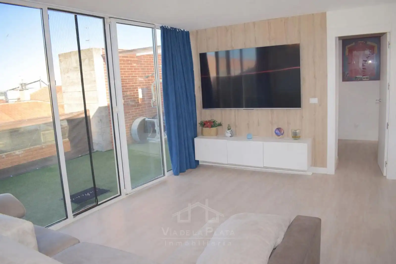 Sala de estar de Ático en venta en Santa Marta de Tormes con Calefacción, Terraza y Piscina