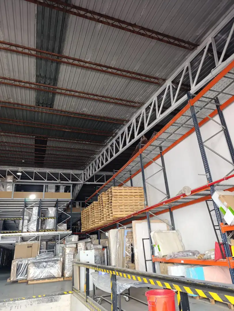 Nau industrial de lloguer en Málaga
