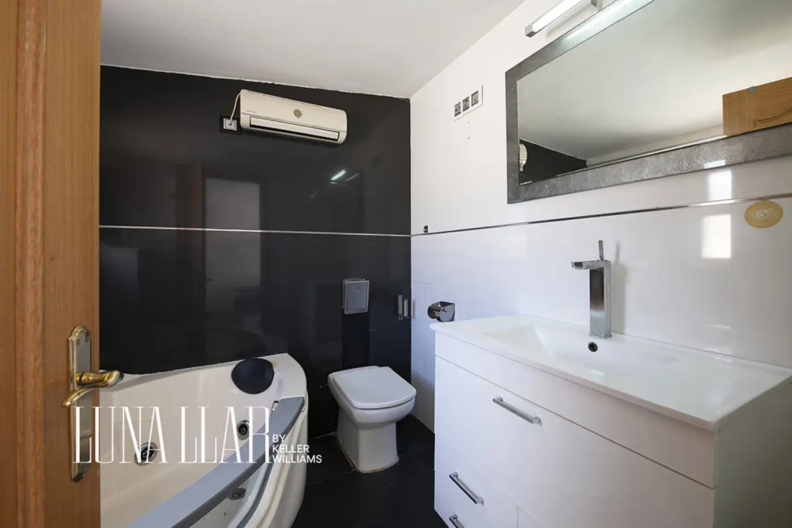 Casa con piscina in vendita a Bellamar, imagen 31