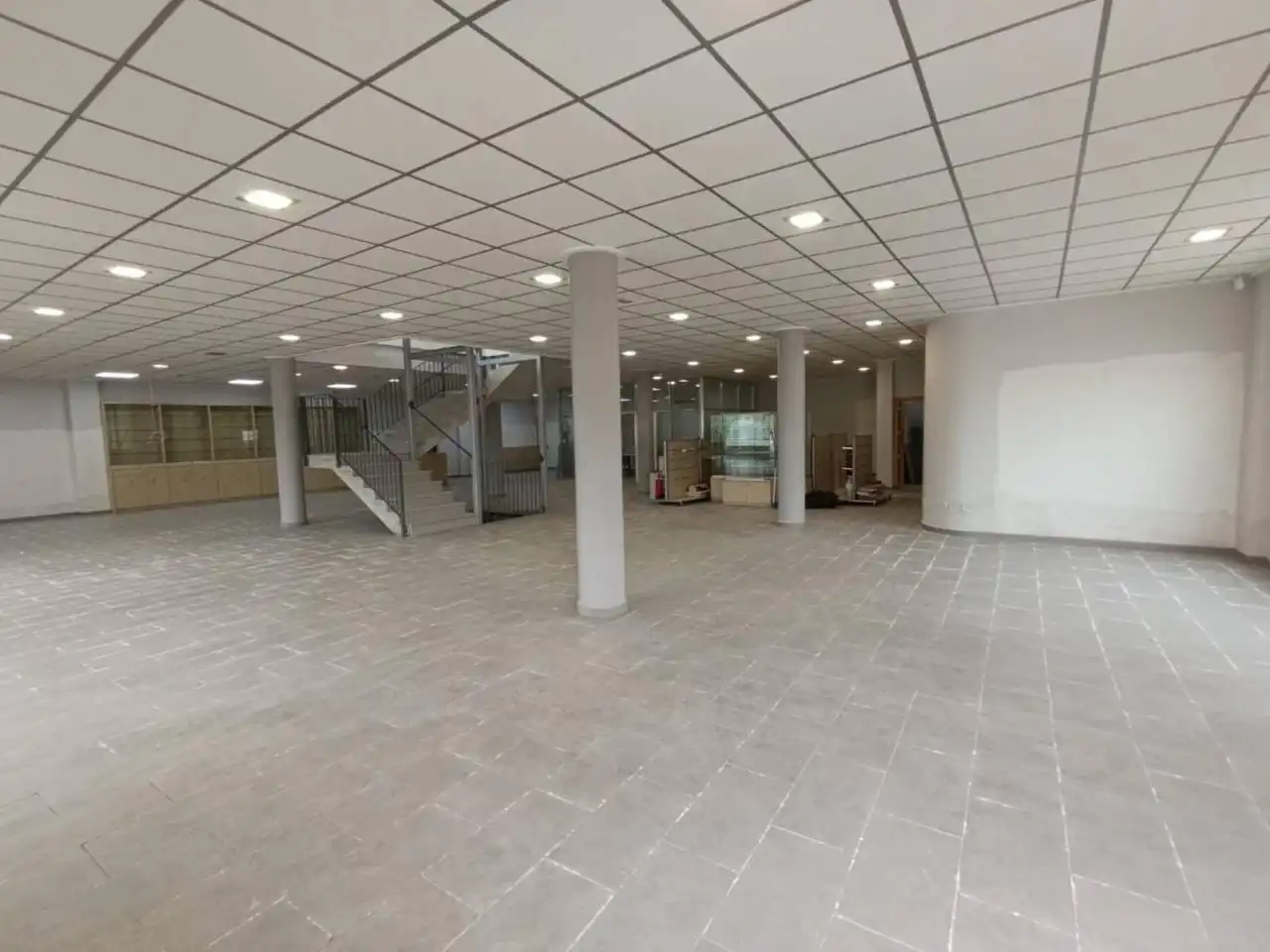Industriegebäude zum Verkauf in Calle Peral, imagen 8