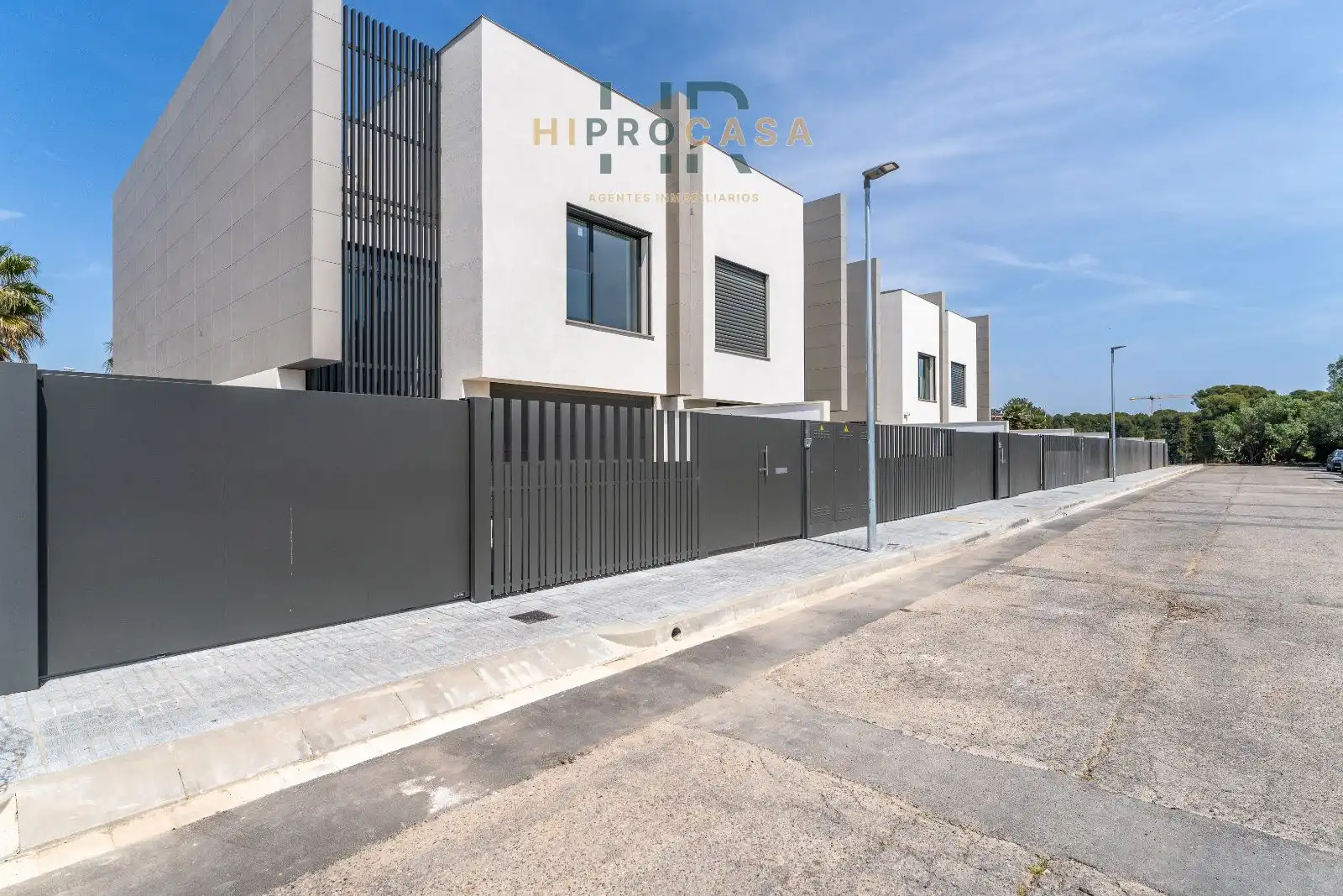 Exterior view of Detached homes for sale in Cambrils  with Air Conditioner, Heating and Private garden