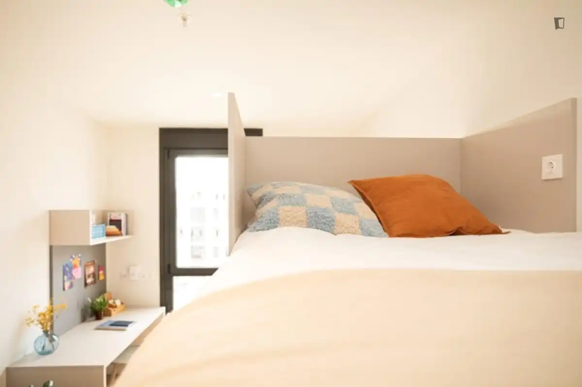 Schlafzimmer von Wohnung zur untervermieten in Salamanca mit Möbliert und Internet