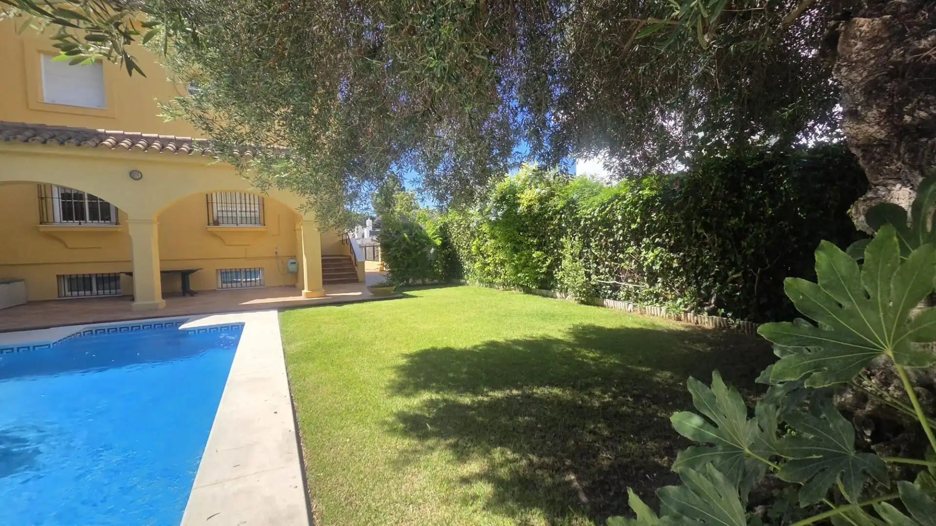 Casa pareada con piscina en venta en Avenida SANTA BEATRIZ DE SILVA, imagen 50