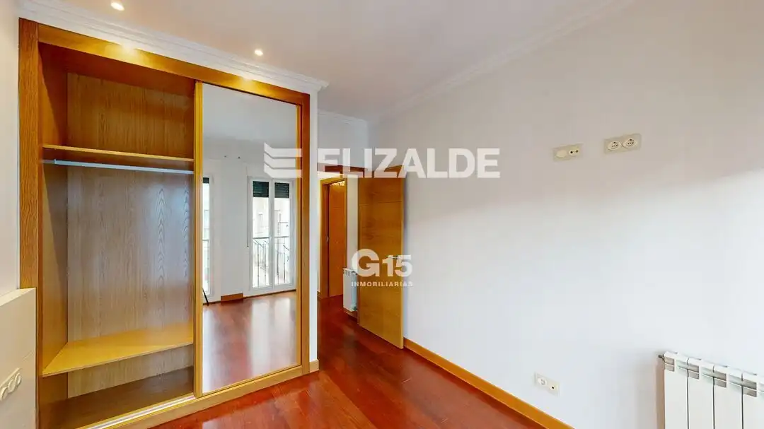 Piso en venta en Euskal Herria Kalea, Parte Vieja