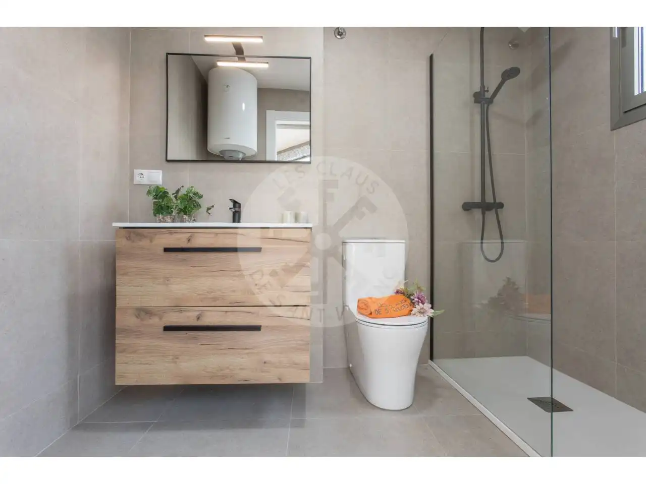 Baño de Oficina de alquiler en Sant Vicenç de Castellet con Aire acondicionado