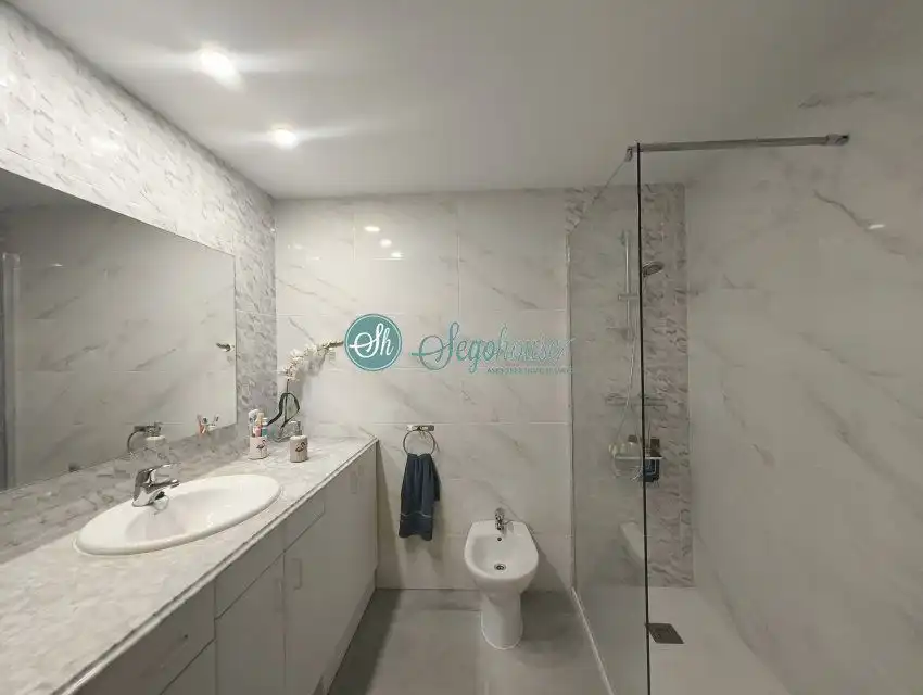 Piso con ascensor en venta en El Cerro - Carretera de San Rafael, imagen 38