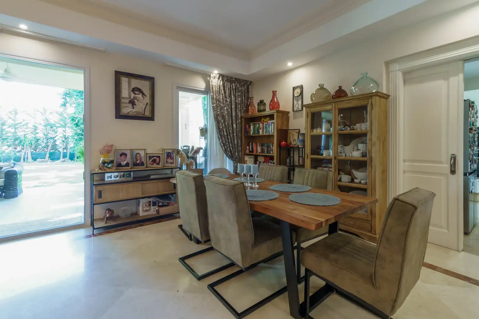 Comedor de Casa o chalet en venta en Marbella con Aire acondicionado, Jardín privado y Terraza