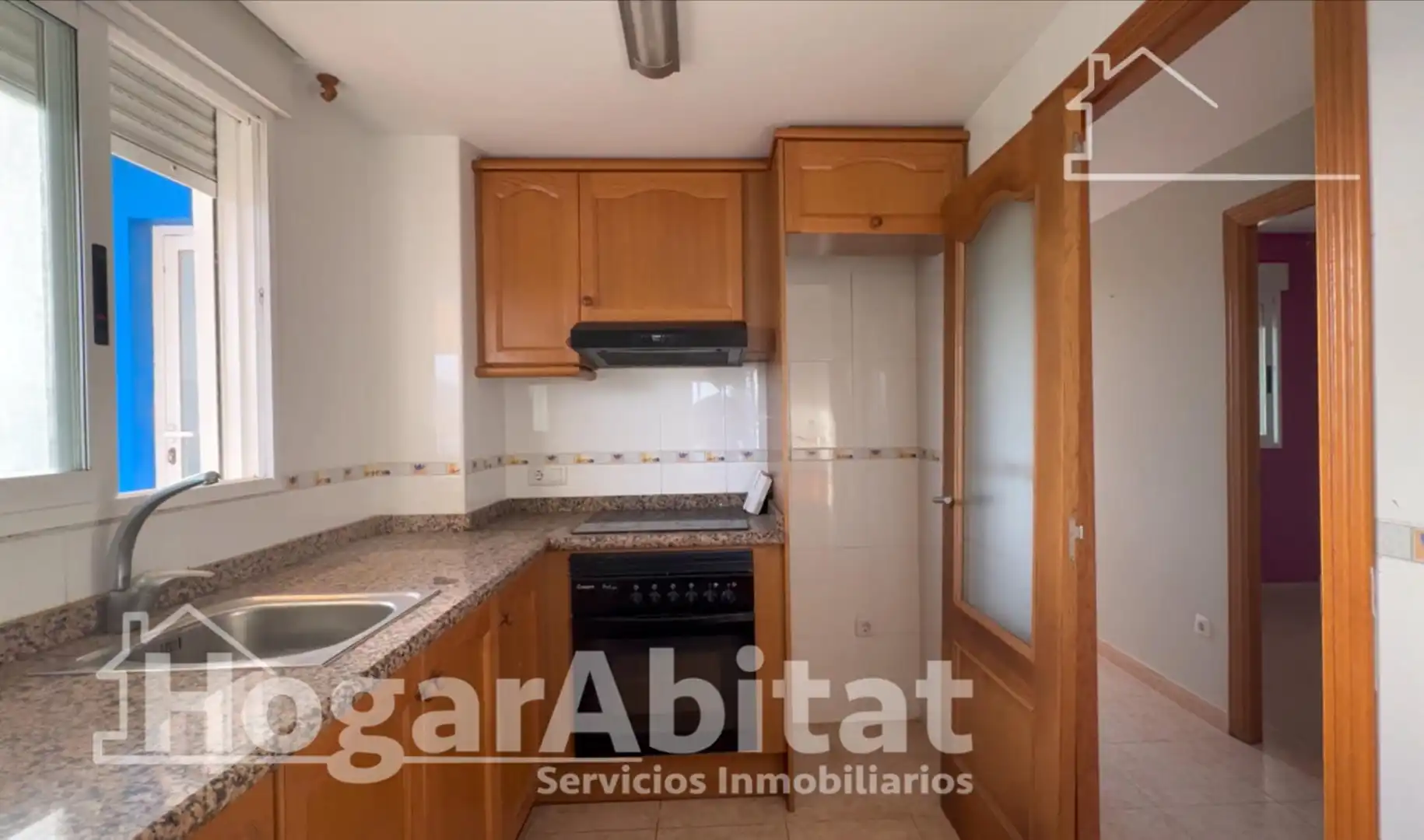 Cuina de Apartament en venda en Tavernes de la Valldigna amb Terrassa, Traster i Balcó