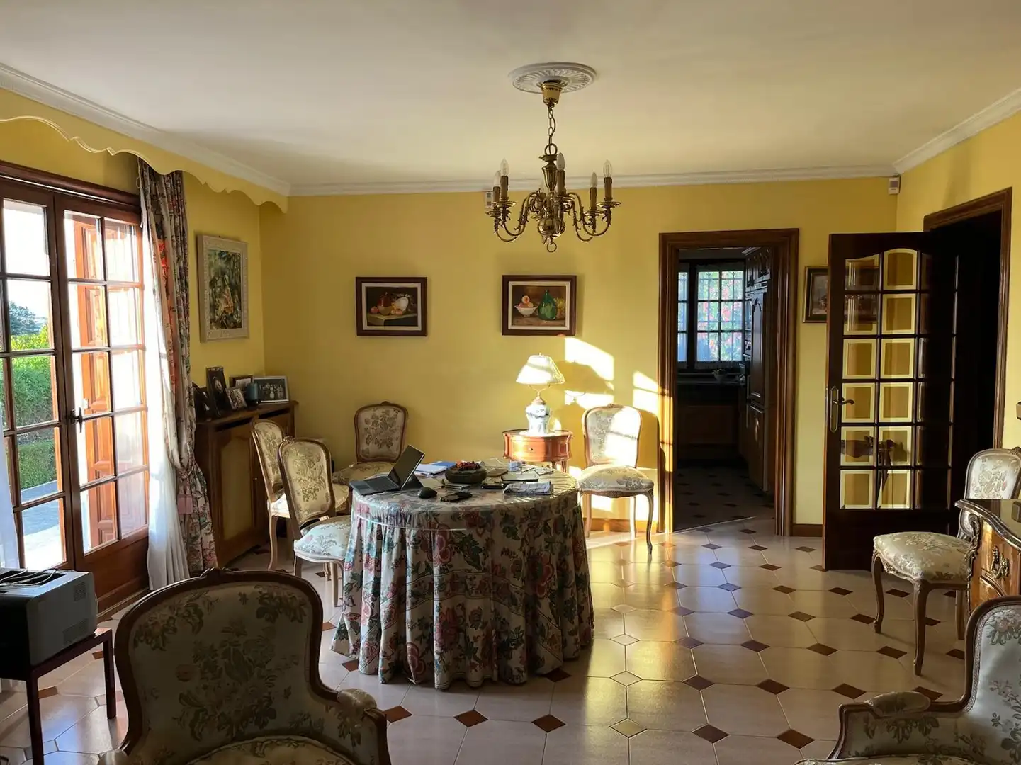 Comedor de Casa o chalet en venta en Carbajosa de la Sagrada con Calefacción, Jardín privado y Parquet
