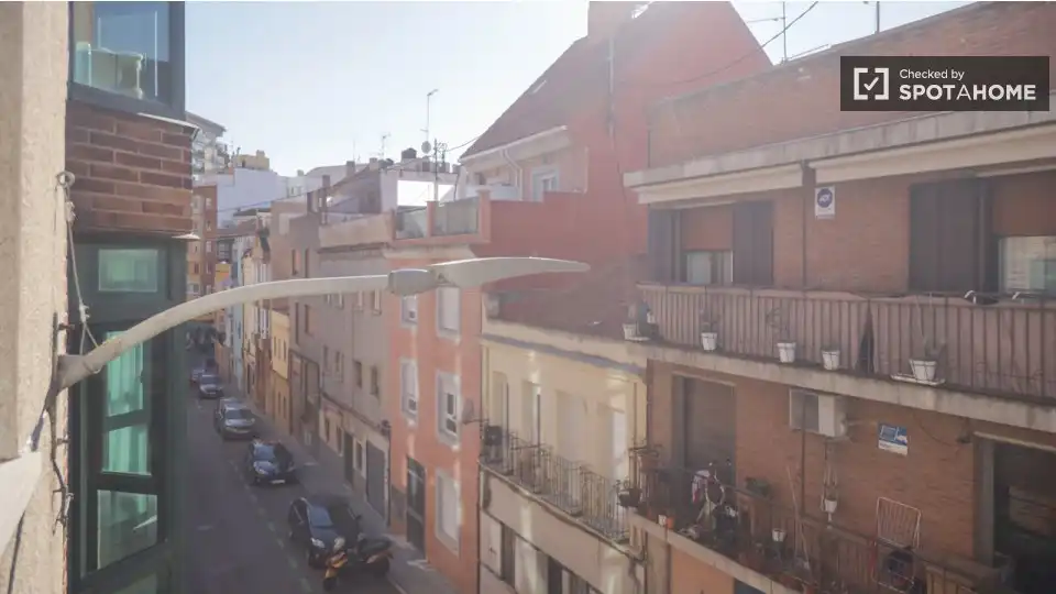 Appartamento con terrazza in affitto a Tetuán, imagen 6