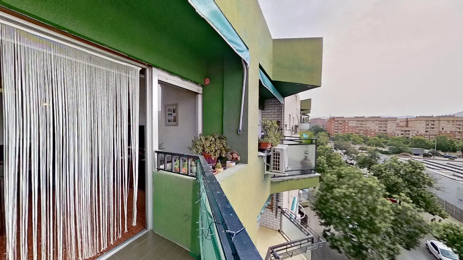 Flat with lift for sale in Calle PROFESOR FRANCISCO DALMAU, imagen 2