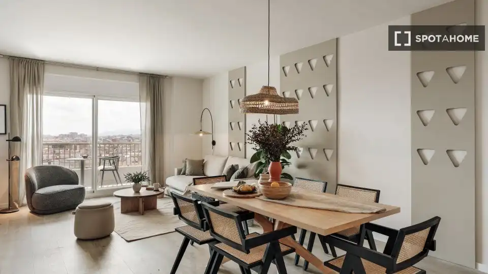 Dining room of Flat for rent in Barcelona  with Air Conditioner, Heating and Furnished