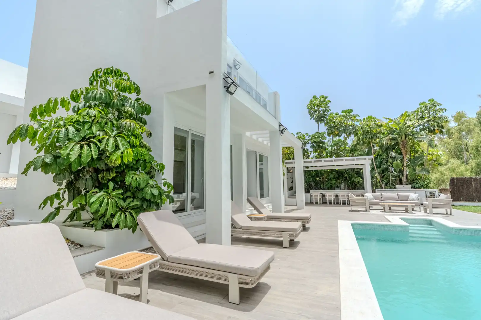 Terrassa de Casa o xalet de lloguer en Marbella amb Aire condicionat, Calefacció i Jardí privat