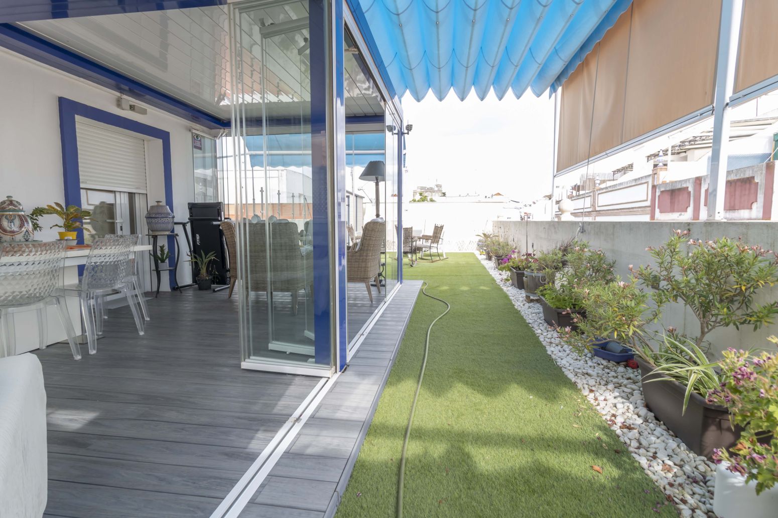 Terrace of Flat for sale in Sanlúcar la Mayor  with Air Conditioner