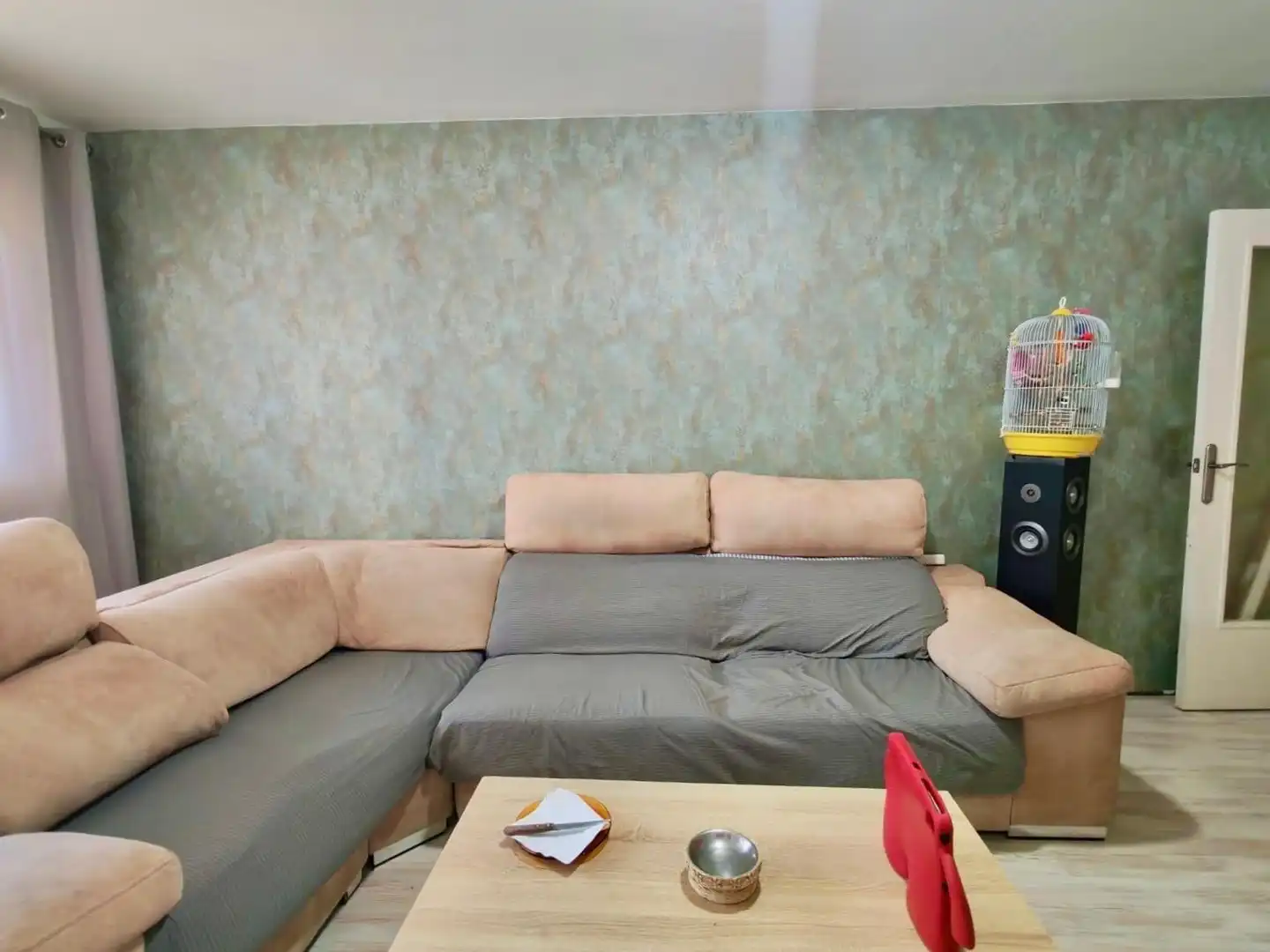 Sala d'estar de Planta baixa en venda en Barcelona amb Calefacció i Moblat