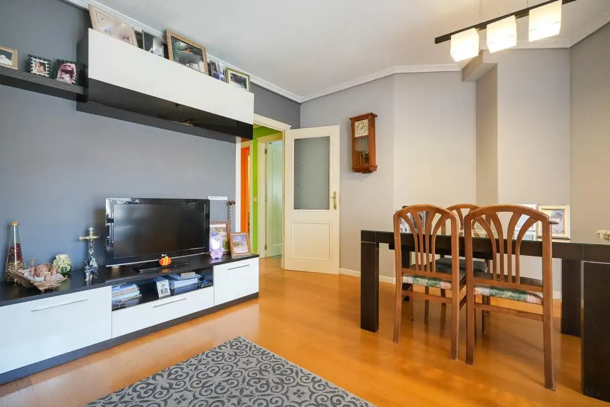 Sala de estar de Piso en venta en Torrejón de Ardoz con Aire acondicionado, Calefacción y Jardín privado