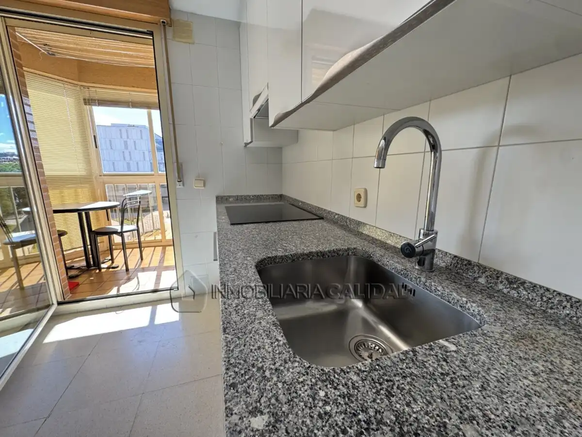 Küche von Wohnung zur Miete in Burgos mit Heizung, Terrasse und Möbliert