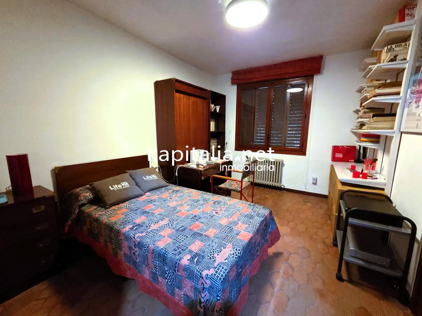 Dormitori de Casa o xalet en venda en Ontinyent amb Jardí privat, Traster i Piscina comunitària