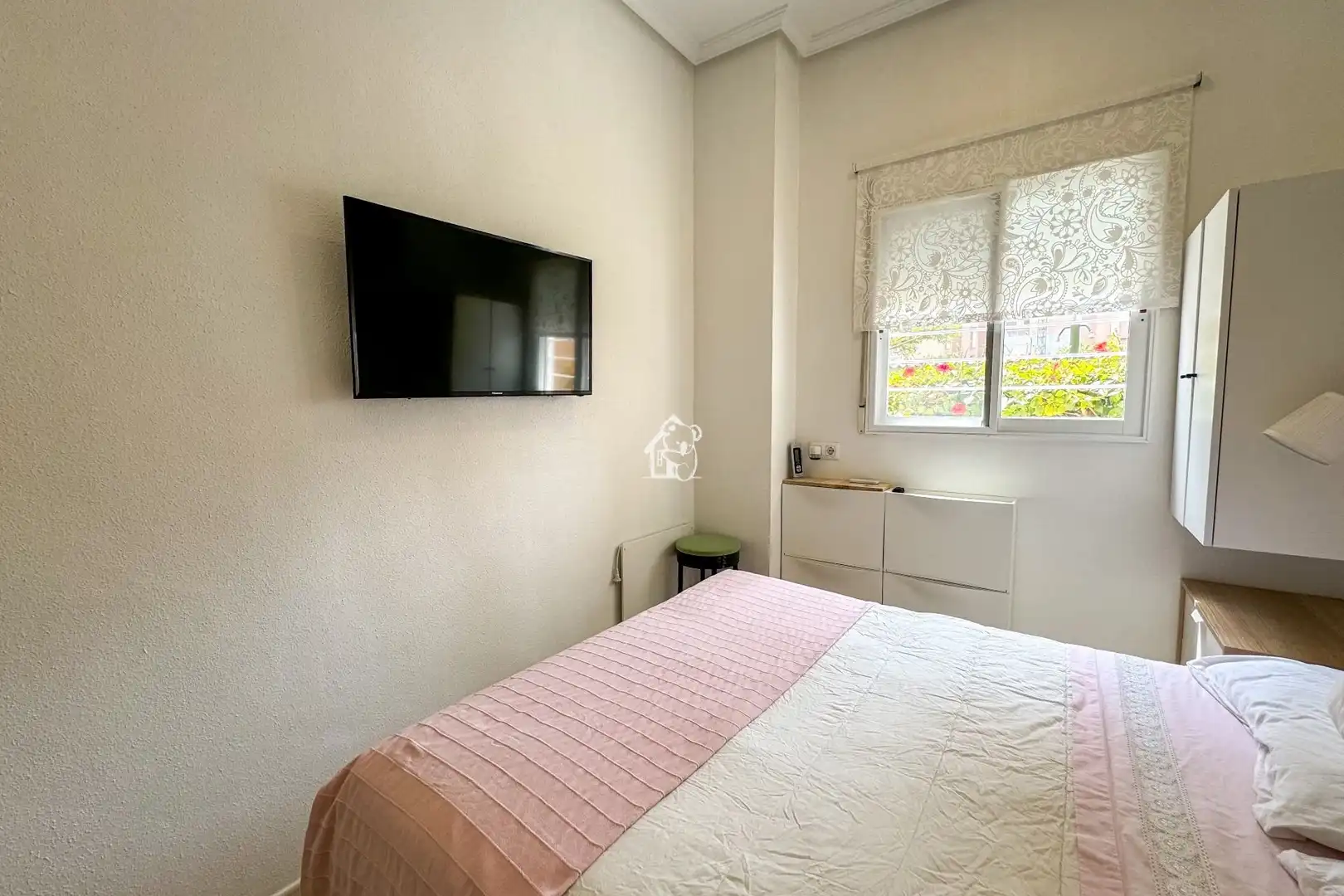Bedroom of Apartments for rent in Orihuela  with Furnished, Oven and Washing machine