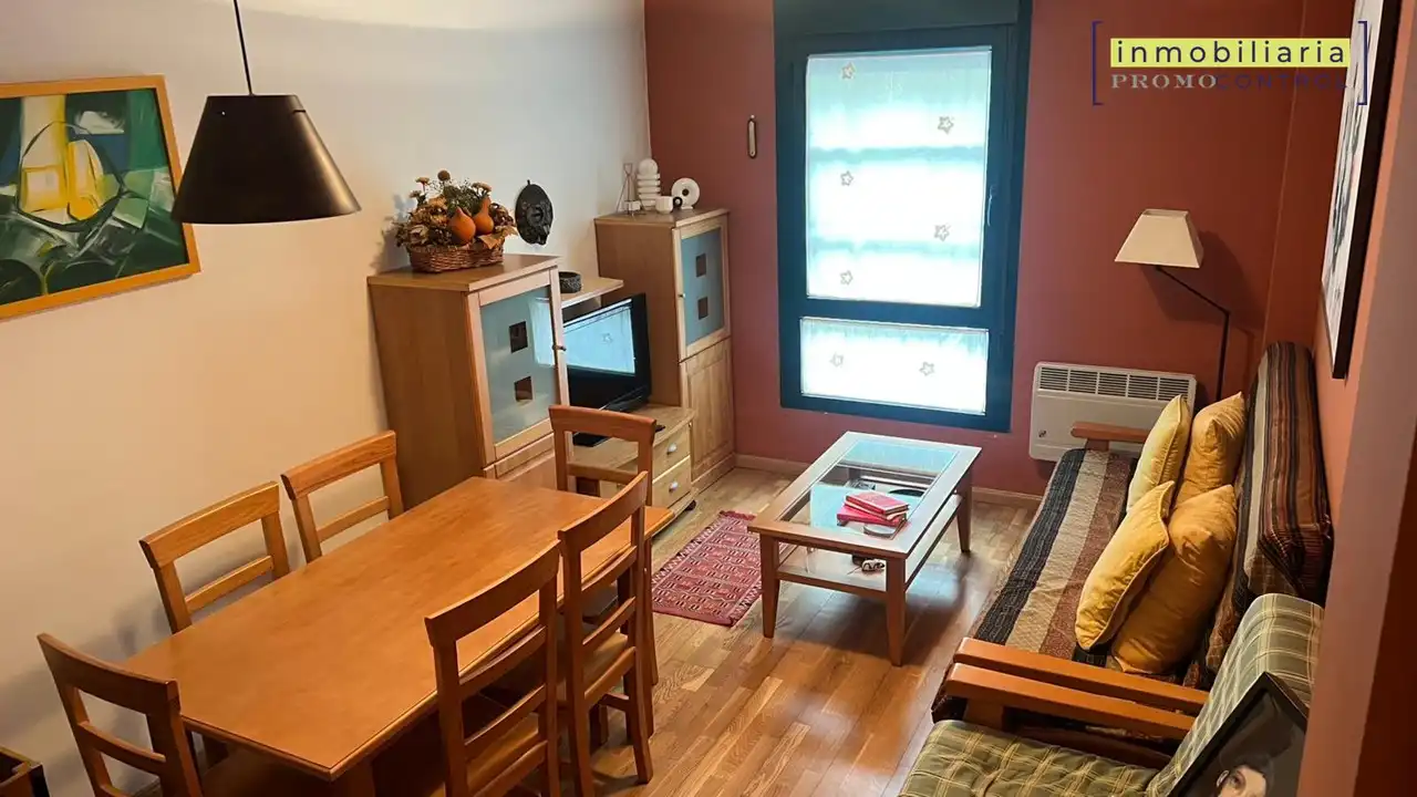 Piso en venta en Canfranc, Huesca