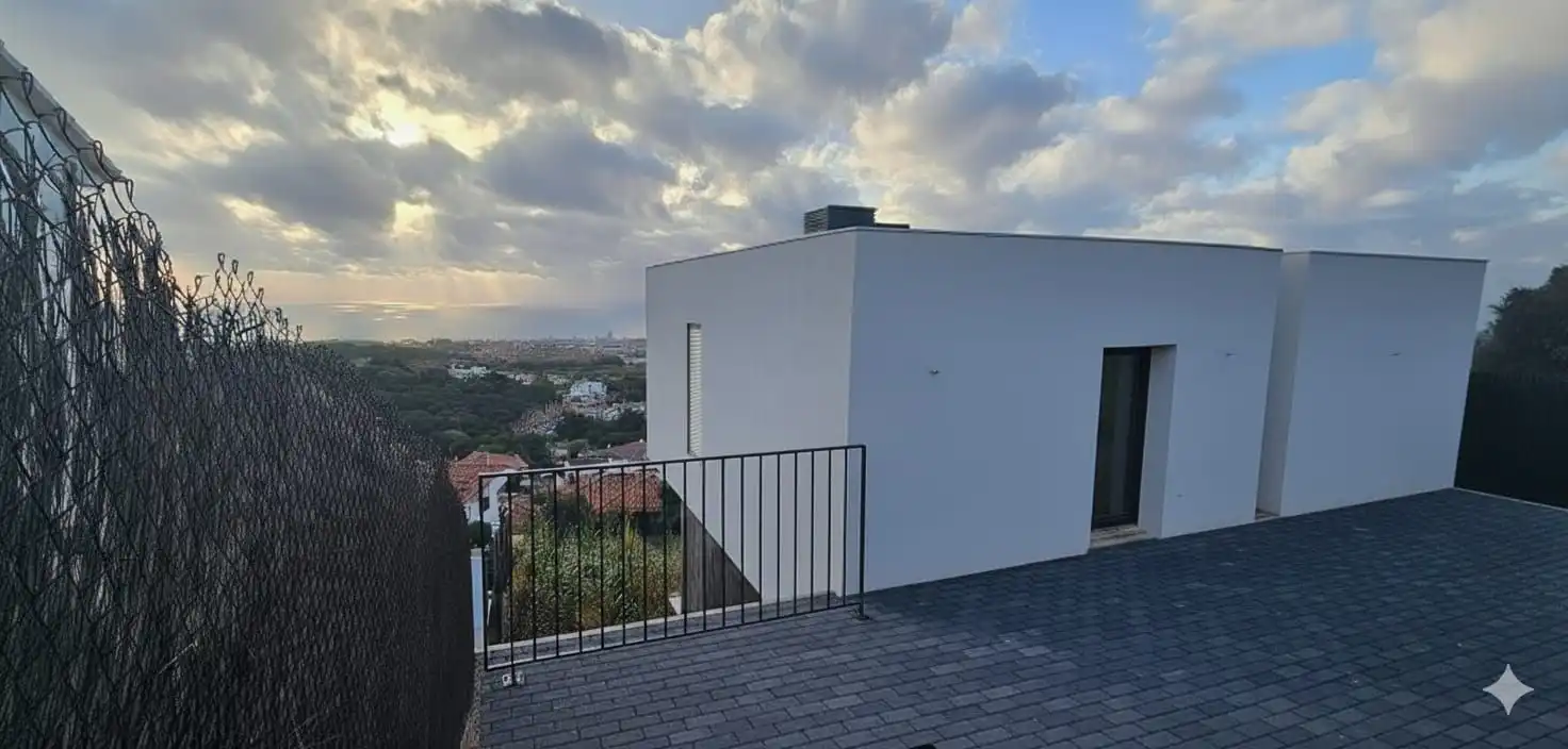 Terrassa de Casa o xalet en venda en Mataró amb Aire condicionat, Jardí privat i Terrassa