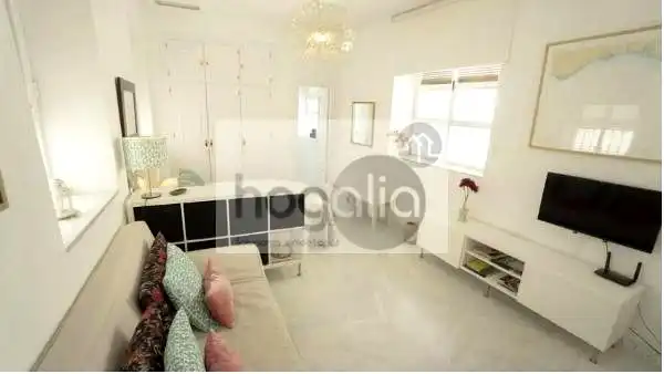Bedroom of Study for rent in Sevilla  with Air Conditioner and Furnished