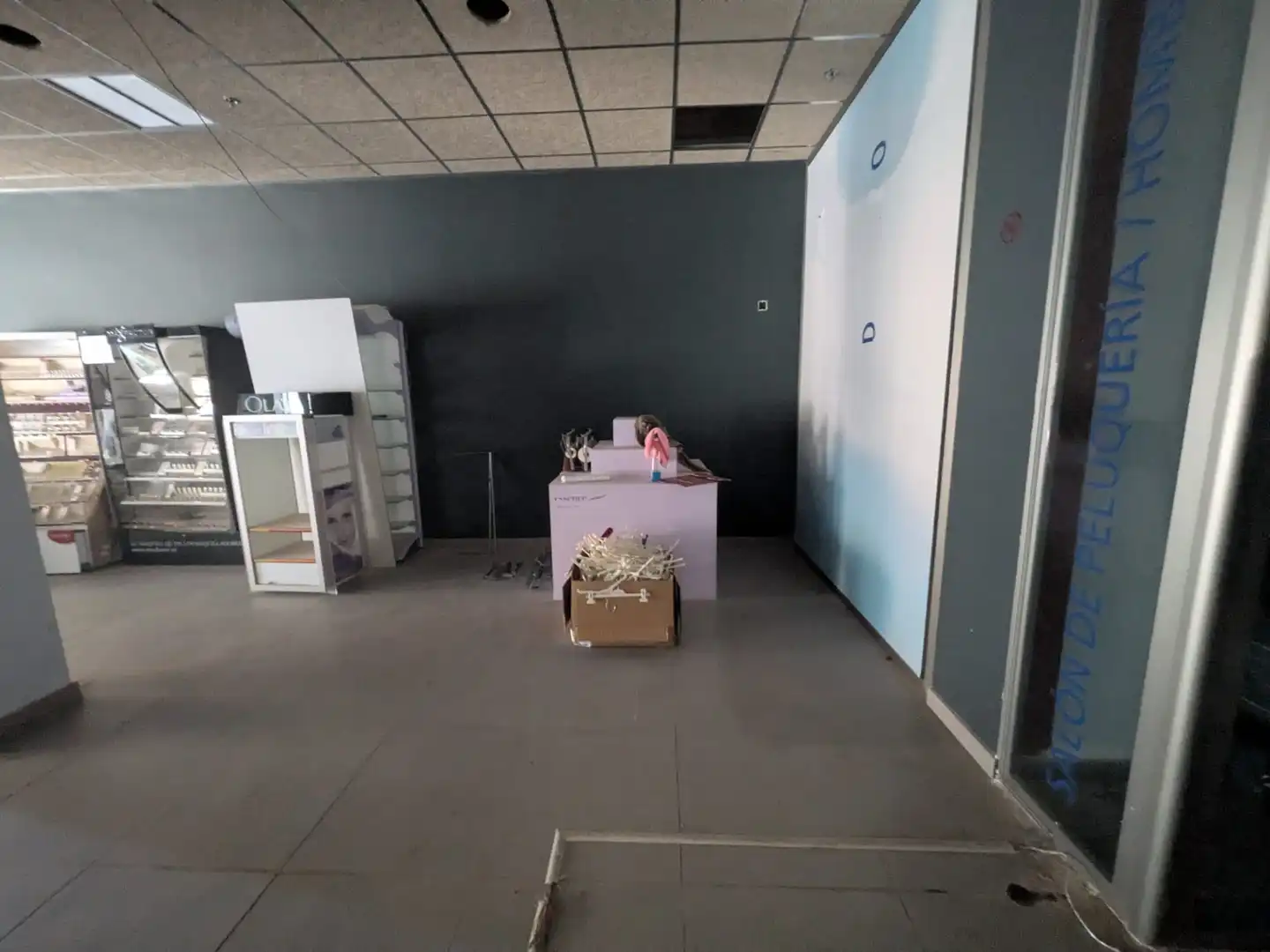 Local comercial en alquiler en Camino de Onda - Salesianos, imagen 3