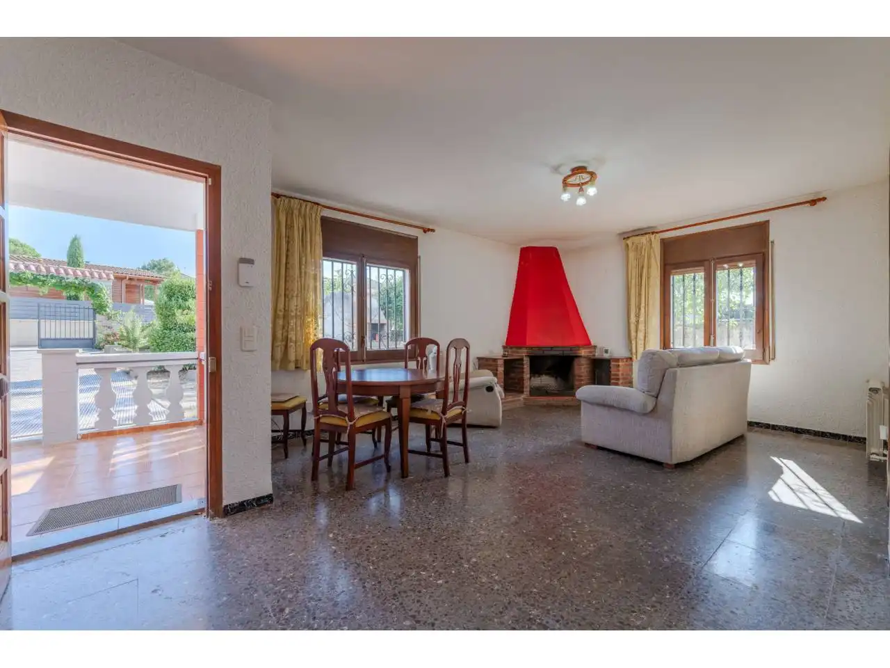Casa amb jardí en venda a Caldes de Malavella, imagen 2