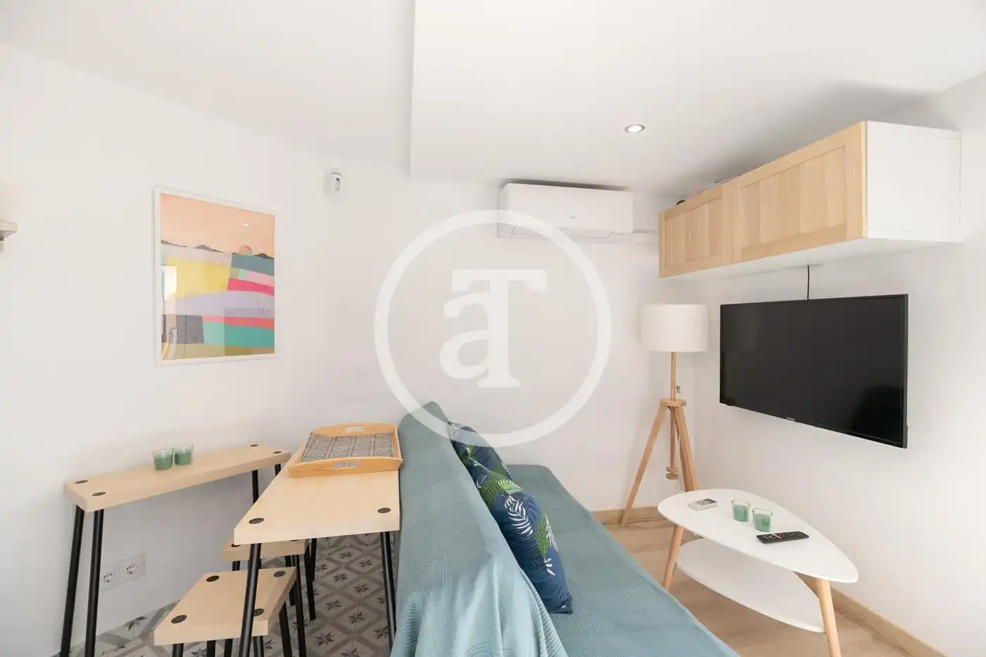 Living room of Attic for rent in  Barcelona Capital  with Air Conditioner, Heating and Furnished