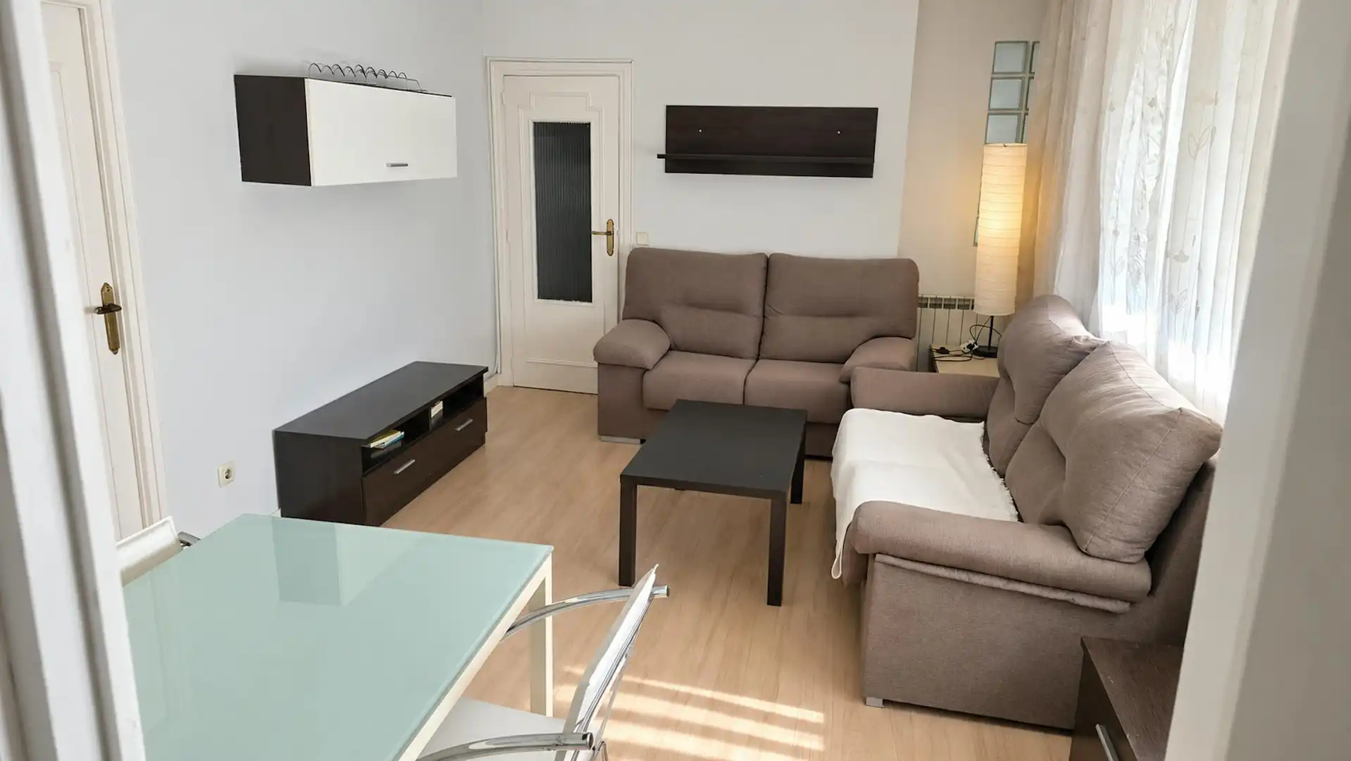 Wohnzimmer von Wohnung zur Miete in Madrid mit Heizung, Möbliert und Waschmaschine