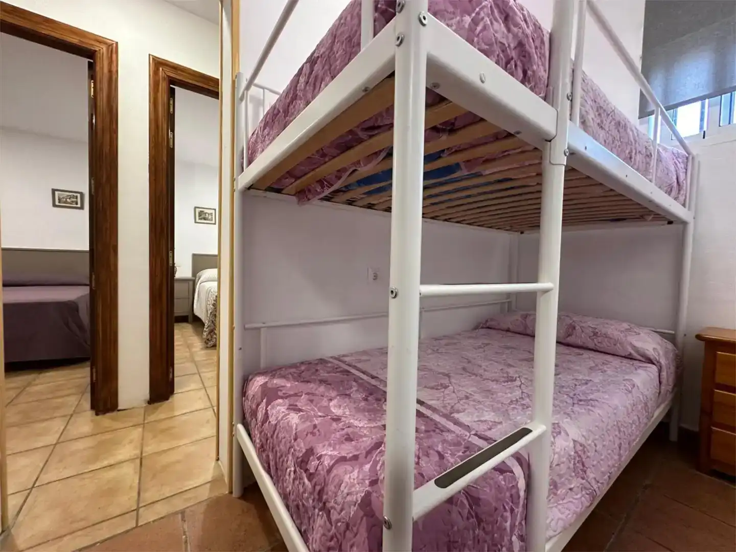 Dormitori de Casa o xalet de lloguer en Colmenar amb Jardí privat, Moblat i Forn