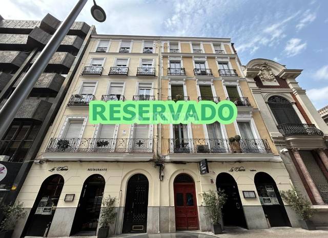 Piso en Venta en Calle Juan Álvarez Mendizábal en Argüelles