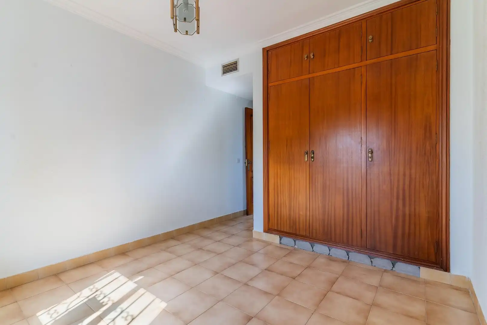Dormitori de Casa o xalet en venda en Crevillet - Pinar Alto