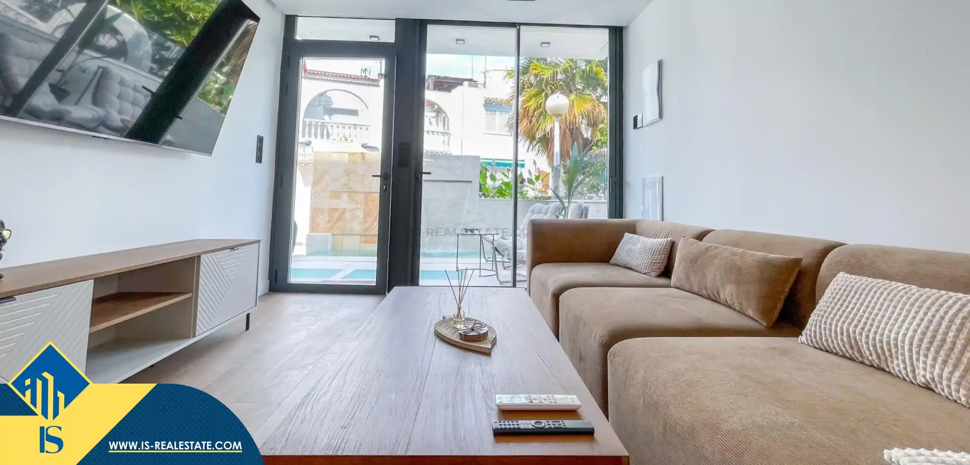 Sala de estar de Casa o chalet en venta en Torrevieja con Terraza, Trastero y Piscina